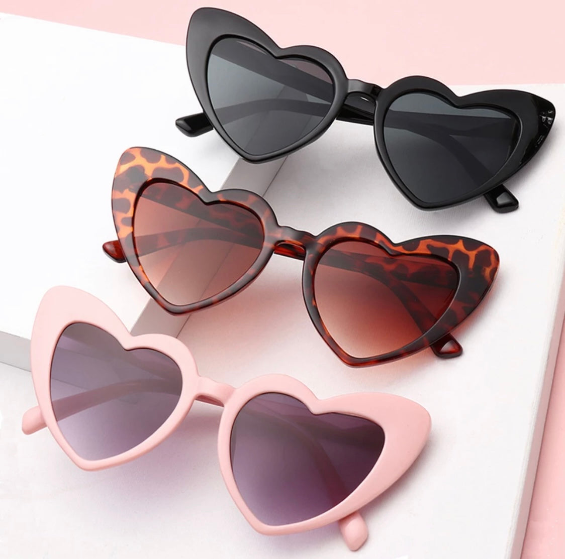 Love Heart Leopard Print Sunglasses