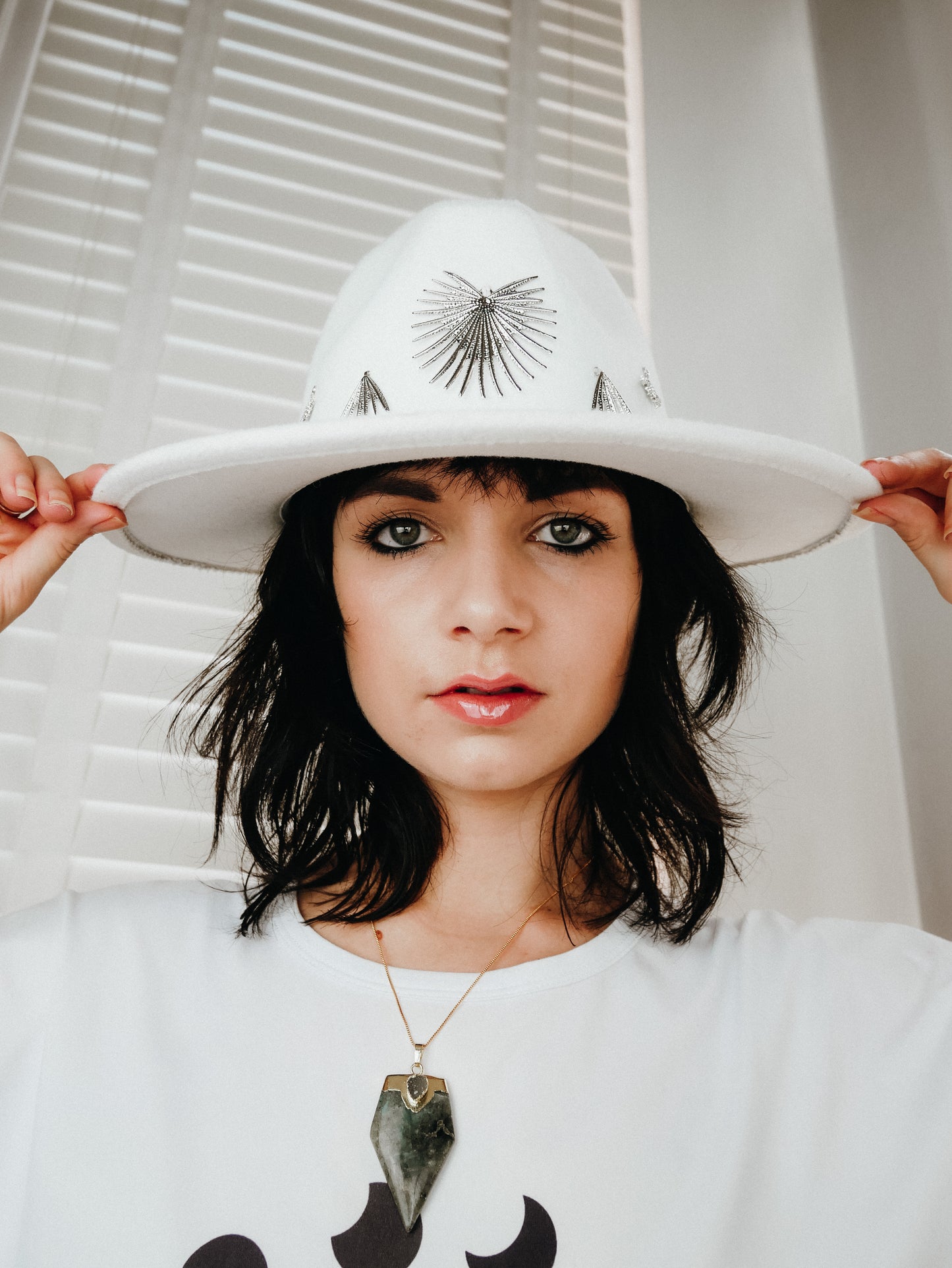 Moon dance silver crystal large brim white fedora hat